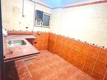 عقارات للبيع - 3 غرف - بالدور 2