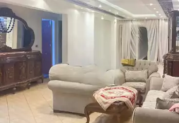 Apartments For sale - 4 rooms - floor 8