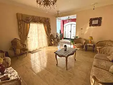 عقارات للبيع - 3 غرف - بالدور 4