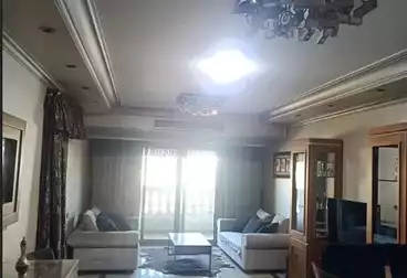 Apartments For sale - 3 rooms - floor 4