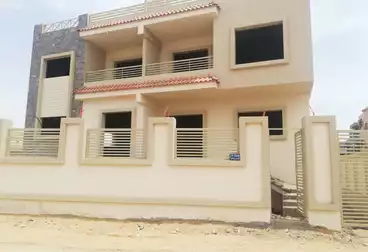 Villas For sale - 6 rooms