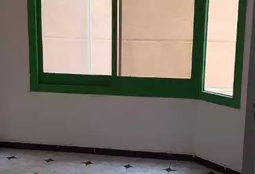 مكاتب للبيع - 2 غرف - بالدور 1