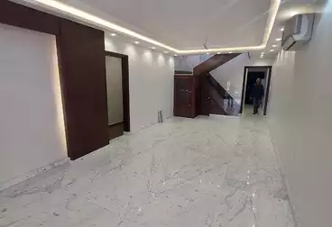 Penthouse For rent - 3 rooms - floor 1