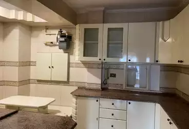 Apartments For sale - 3 rooms - floor 5