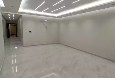 undefined undefined - 2 rooms - floor 3