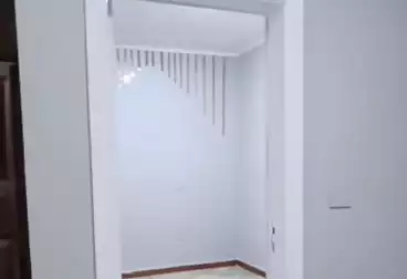 شقق للبيع - 2 غرف - بالدور 3