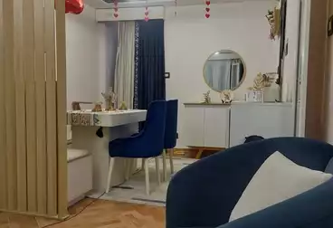 Apartments For sale - 2 rooms - floor 6