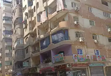 شقق للبيع - 3 غرف - بالدور 7