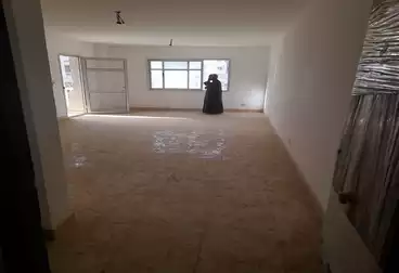 Apartments For sale - 3 rooms - floor 2