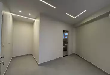 Apartments For sale - 3 rooms - floor 1