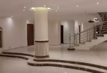 توين هاوس للإيجار - 5 غرف