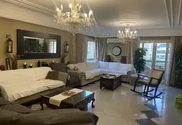 Apartments For sale - 3 rooms - floor 2