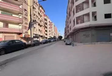 عقارات للبيع - 3 غرف - بالدور 1