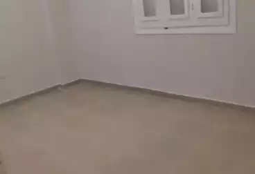 Apartments For sale - 3 rooms - floor 1