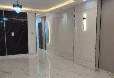 Apartments For sale - 2 rooms - floor 4