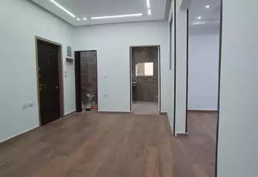 Apartments For sale - 3 rooms - floor 1