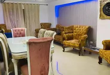 Furnished Apartment For rent - 3 rooms - floor 8