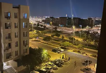 Apartments For sale - 2 rooms - floor 5