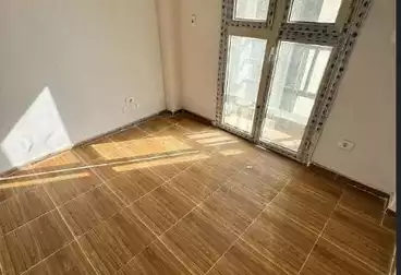 Apartments For sale - 3 rooms - floor 5