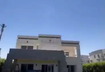 فيلا منفصلة للبيع - 7 غرف