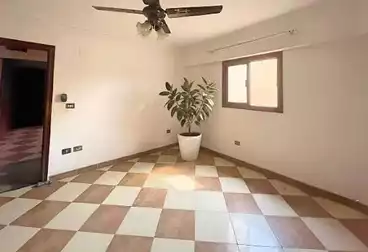 Apartments For sale - 3 rooms - floor 1