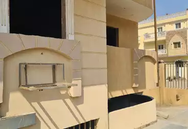 شقق للبيع - 3 غرف - بالدور 0