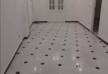 شقق للبيع - 2 غرف - بالدور 4