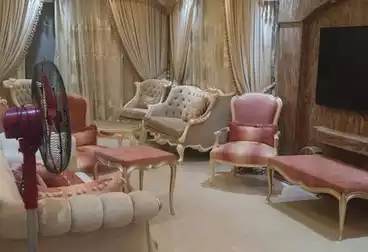 روف للإيجار - 3 غرف - بالدور 13