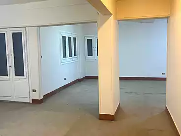 Apartments For sale - 3 rooms - floor 5