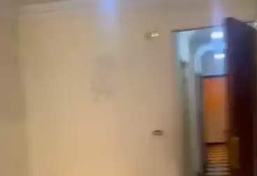 Apartments For sale - 2 rooms - floor 4