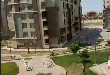 Apartments For sale - 3 rooms - floor 2