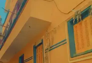 Building For sale - 3 rooms