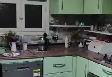 شقق للبيع - 3 غرف - بالدور 8