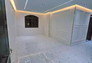 Apartments For sale - 2 rooms - floor 3