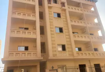 شقق للبيع - 3 غرف - بالدور 2