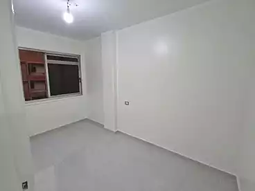 Apartments For rent - 2 rooms - floor 4