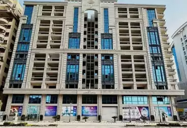 شقق للبيع - 4 غرف - بالدور 8