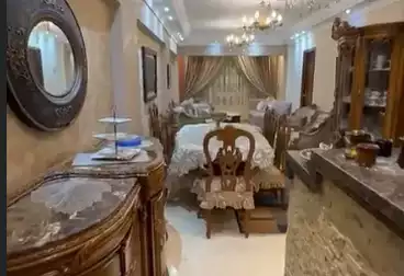 شقق مفروشة للبيع - 3 غرف - بالدور 15