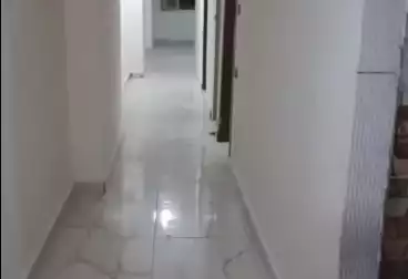 Apartments For sale - 2 rooms - floor 1