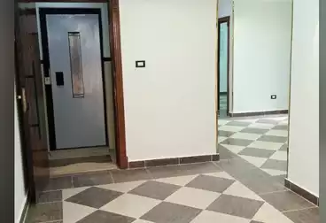 Apartments For sale - 3 rooms - floor 8