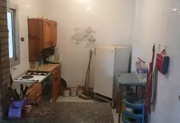 Furnished Apartment For sale - 3 rooms - floor 4