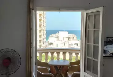 Furnished Apartment For rent - 2 rooms - floor 6