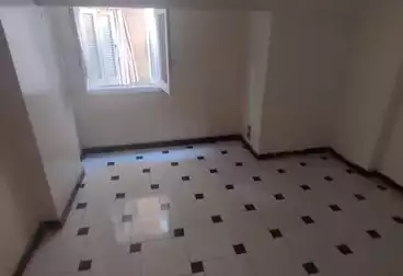Apartments For sale - 3 rooms - floor 1