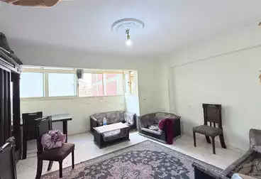 Apartments For sale - 2 rooms - floor 8