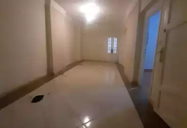 Apartments For sale - 2 rooms - floor 5