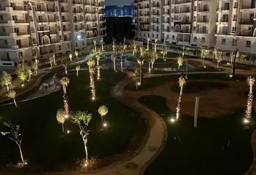 Apartments For sale - 8 rooms - floor 1