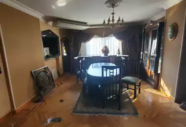 Apartments For sale - 4 rooms - floor 1