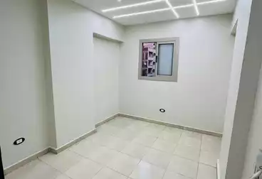 undefined undefined - 2 rooms - floor 3