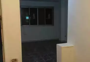 شقق للبيع - 2 غرف - بالدور 4