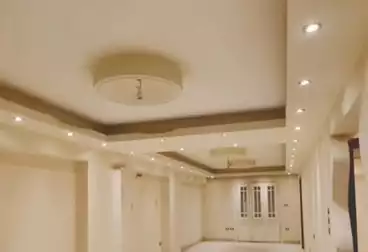 Apartments For sale - 3 rooms - floor 4